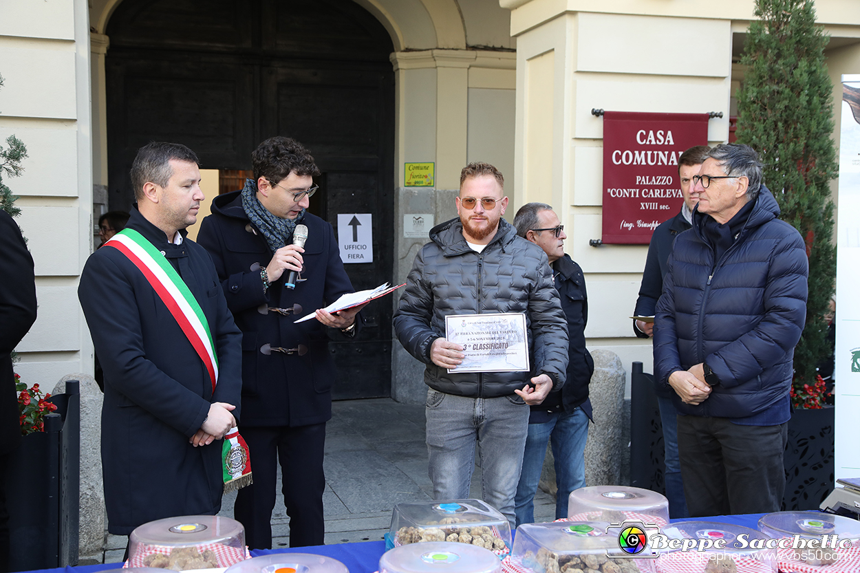 VBS_7051 - Fiera dei Santi - 12.ma Fiera Nazionale del Tartufo.jpg